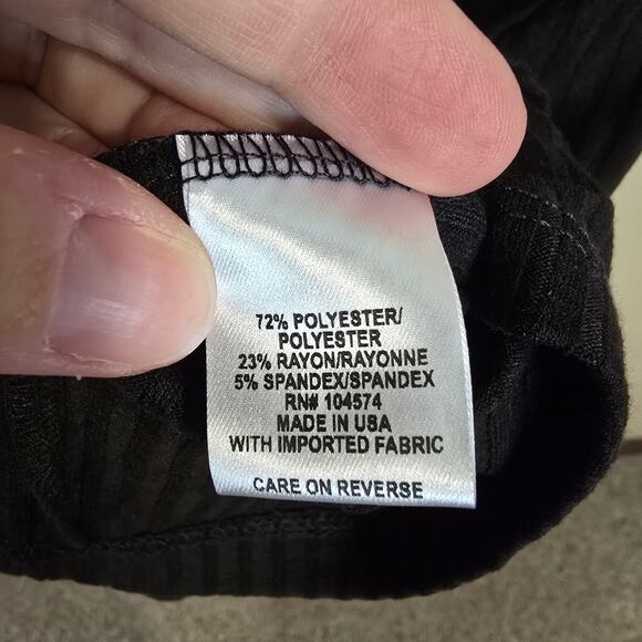 NEW NWT Women's The Vanity Room Black Ribbed Knit Wrap Dress | Size Medium - Picture 10 of 10